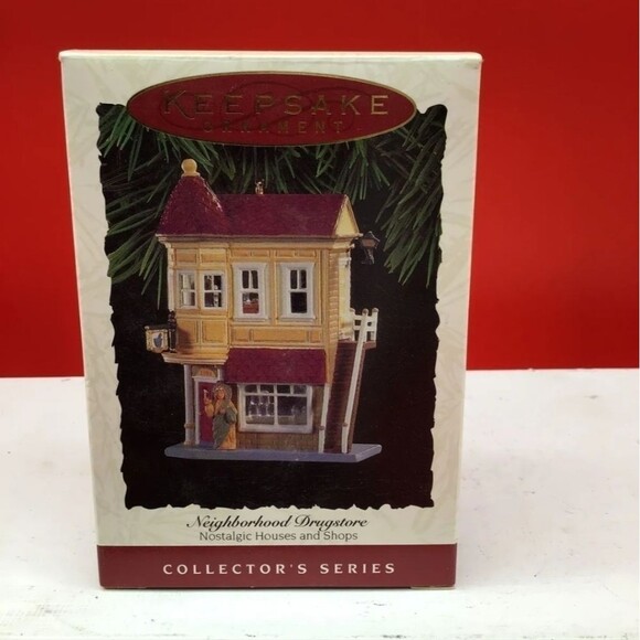 1994 Hallmark Nostalgic Houses and Shops Series 11th Neighborhood Durgstore NIB - Picture 3 of 5